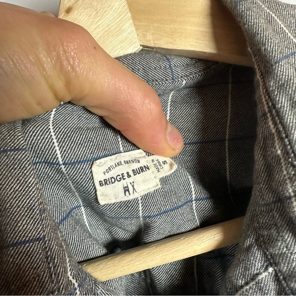 Bridge and Burn Checkered Men's Shirt - Picture 3 of 4